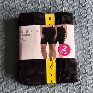 Danskin Black and Camouflage Bike Shorts 2 Pack - size small